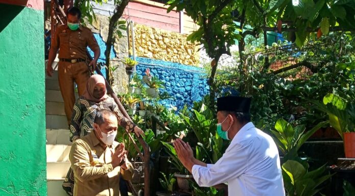 Silaturahmi Plt Bupati Tana Toraja ke Calon Bupati Albertus Patarru