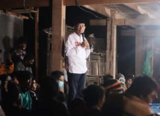 Albertus Patarru dan John Diplomasi