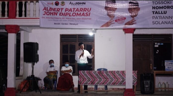 Albertus Patarru dan John Diplomasi