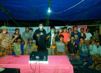 Albertus Patarru dan John Diplomasi