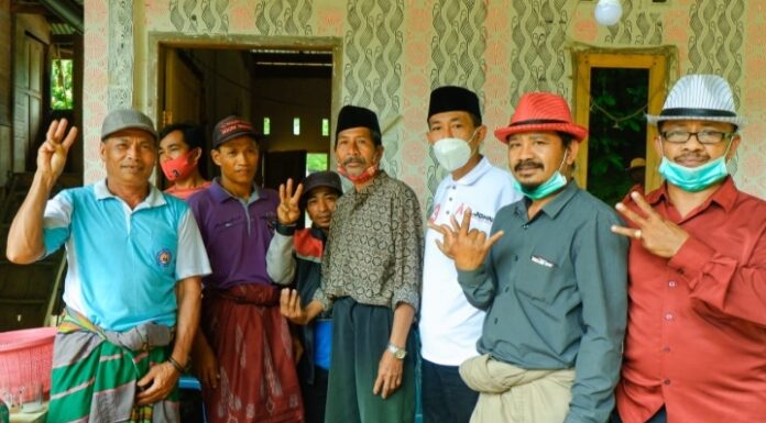 Albertus Patarru dan John Diplomasi