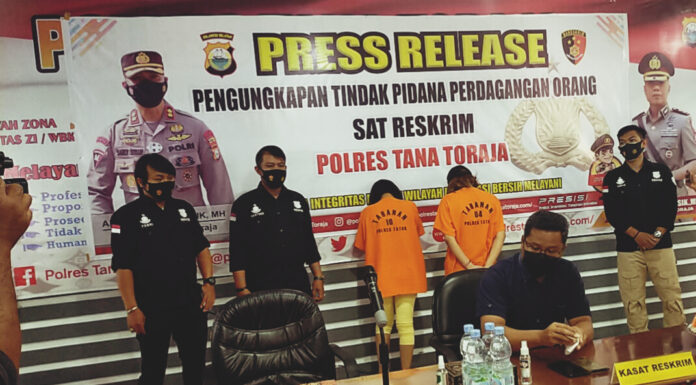 Konferensi pers satreskrim polres Tana Toraja