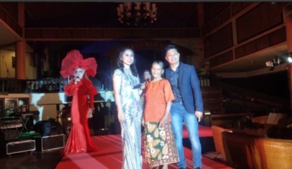 'Charity Gala Dinner', Lelang Busana Bantu Nenek Sebatang Kara