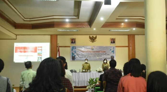 Buka Sosialisasi OSS RBA dan Bimtek LKPM, Ini Pesan Yohanis Bassang Bupati Toraja Utara Yohanis Bassang