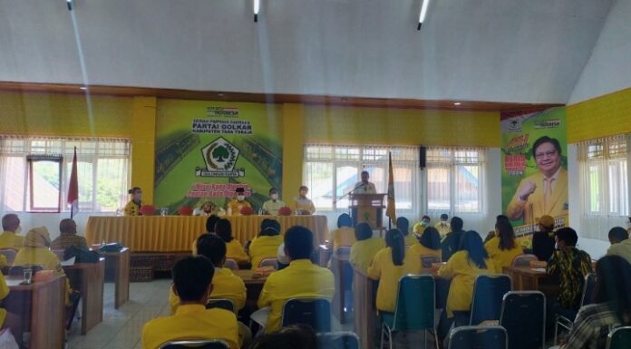 Hadiri Konsolidasi DPD II Tana Toraja, Taufan Pawe: Golkar Harus Menang 2024 Konsolidasi Partai Golkar Tana Toraja
